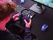 Casti gaming cu fir, Trust GXT 415B Zirox, interval frecventa 20 Hz - 20.000 Hz, lungime cablu: 200 cm, conector 3.5mm, albastru