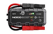 NOCO GB70 Boost 12V 2000A Jump Starter starter device with integrated 12V/USB battery